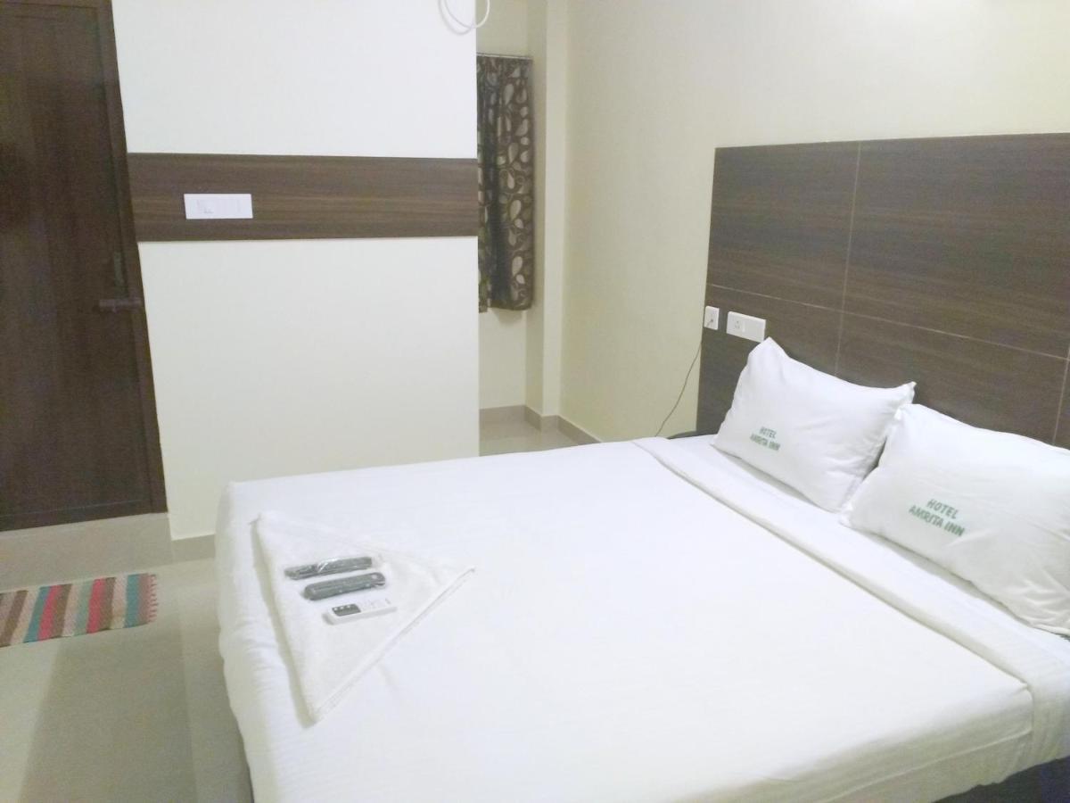 Hotel Amrita Mogappair Chennai Ngoại thất bức ảnh